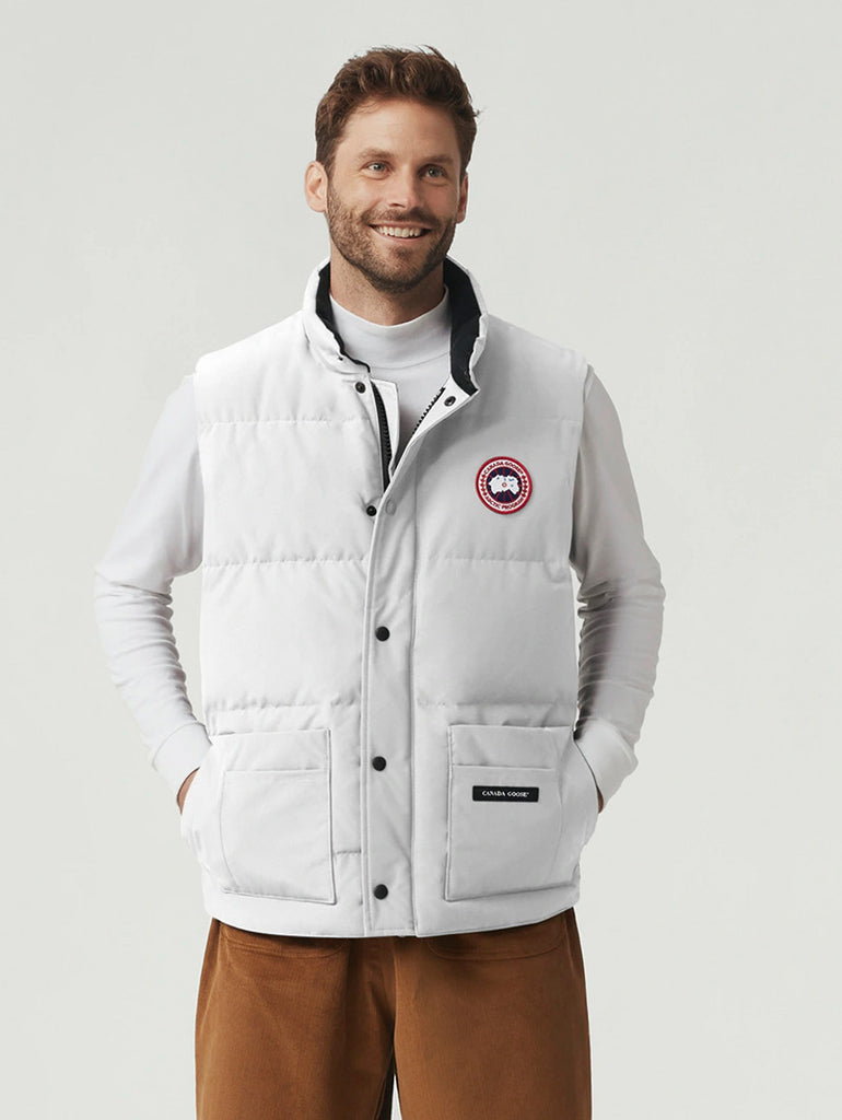Freestyle Crew Vest White Mens data-zoom-image=