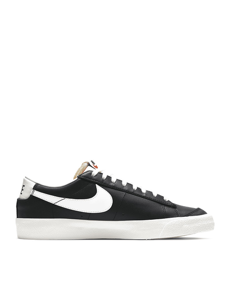Blazer Low 77 Vintage Black White Nike Bricks and Bonds