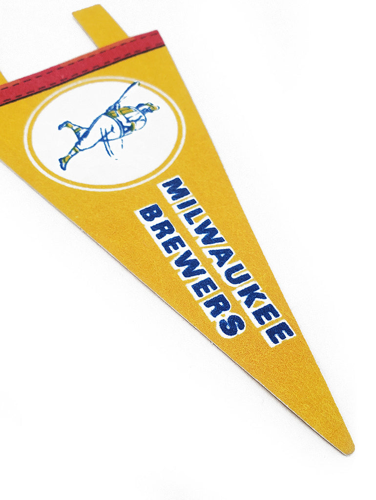 Milwaukee Brewers Vintage MLB Mini Pennant 9"x4” Felt Banner Flag data-zoom-image=
