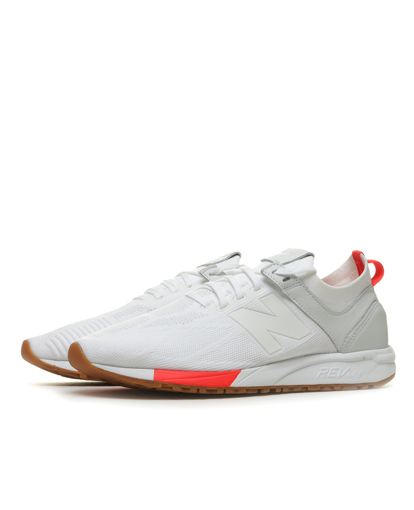 247 ‘Otruska’ World Cup White data-zoom-image=