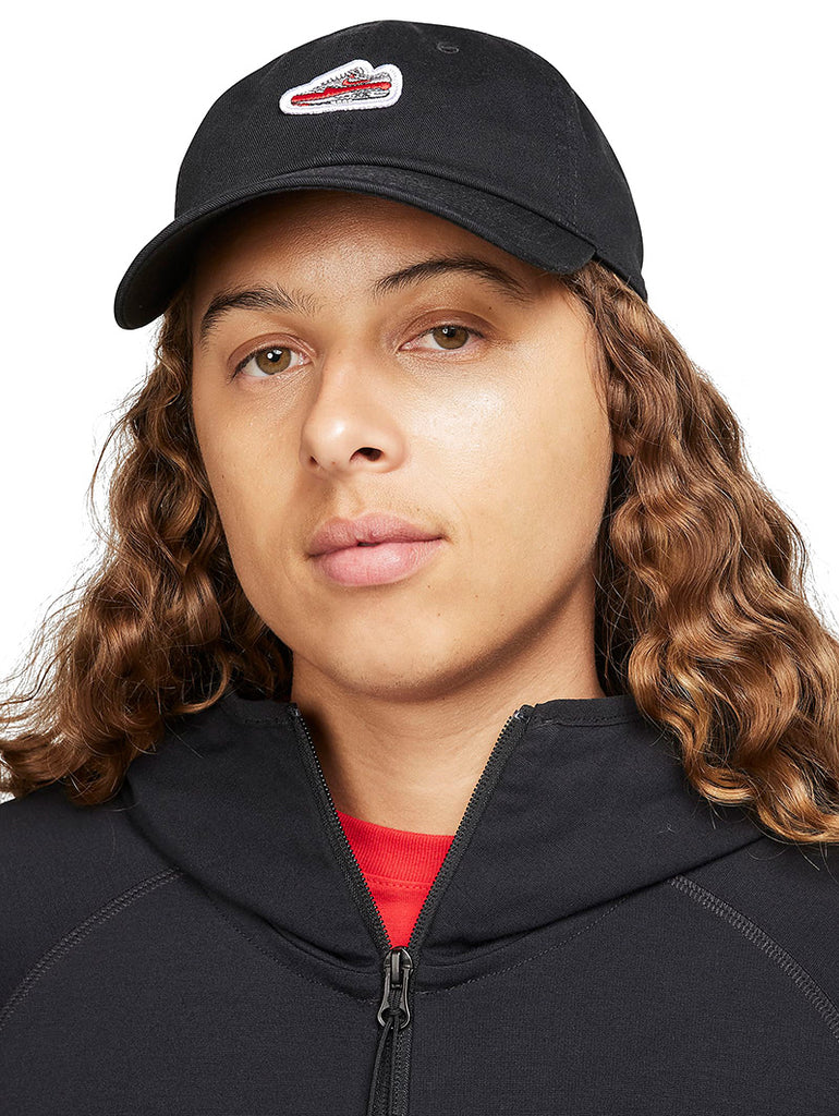 Nike Club Unstructured "Air Max 1" Cap Black data-zoom-image=