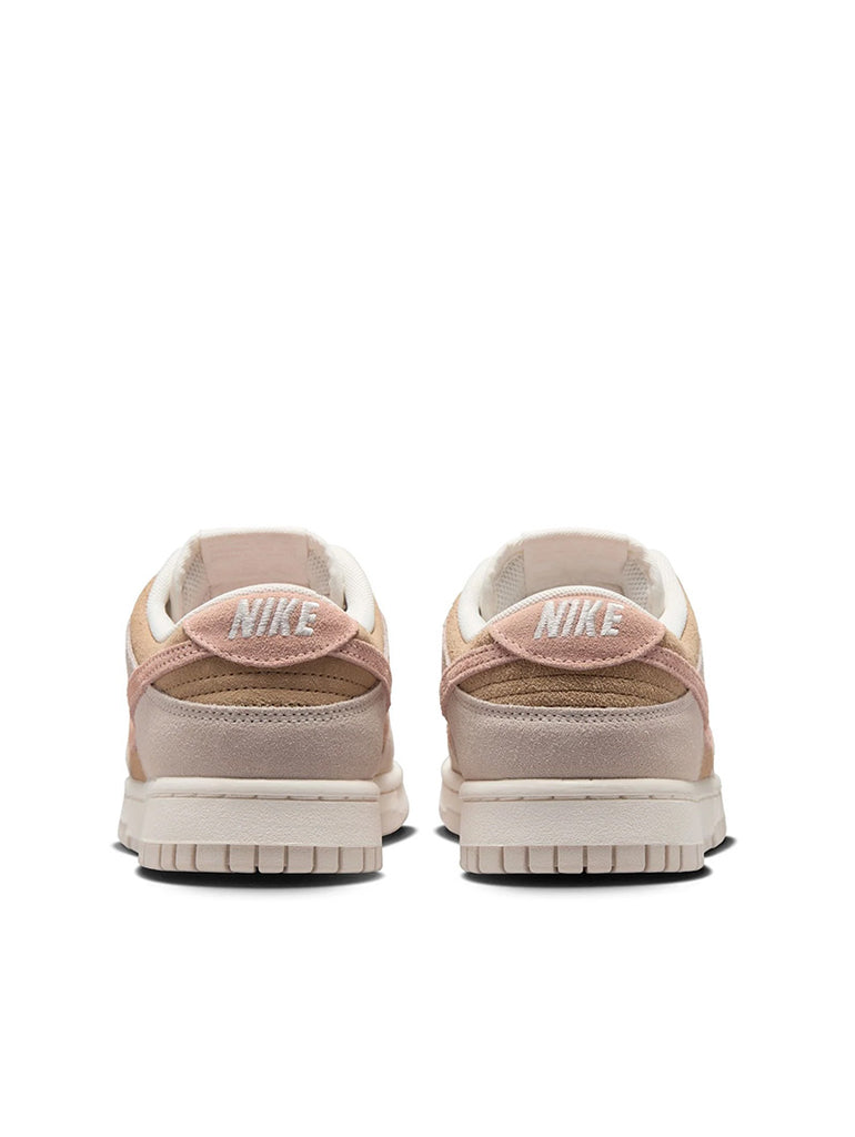 Dunk Low Phantom Washed Coral data-zoom-image=