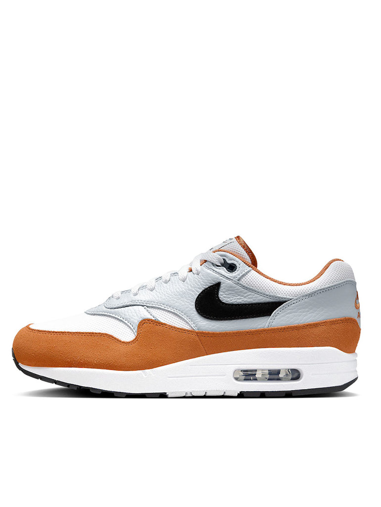 Air Max 1 “Monarch” data-zoom-image=