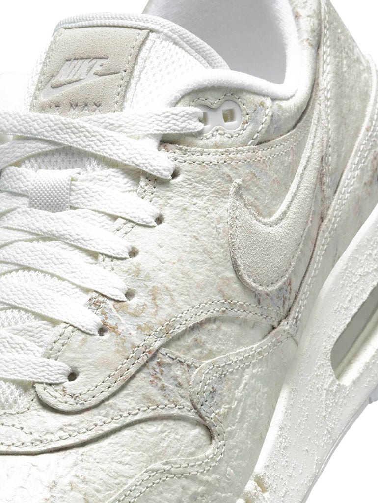 Air Max 1 '86 Summit White and Phantom data-zoom-image=