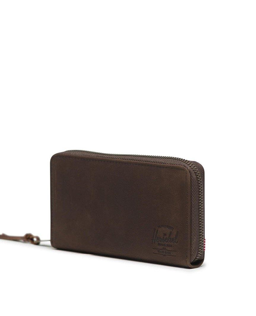 Thomas Wallet  Nubuck Brown data-zoom-image=