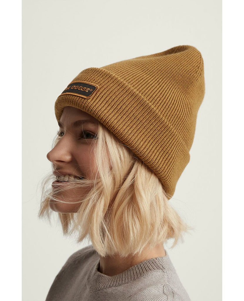 Emblem Rib Toque Heirloom Gold data-zoom-image=