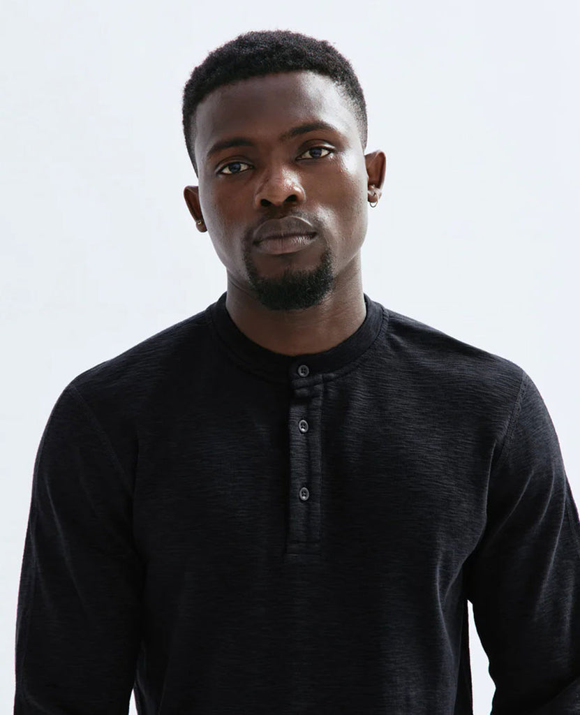 1X1 Slub Henley Black data-zoom-image=