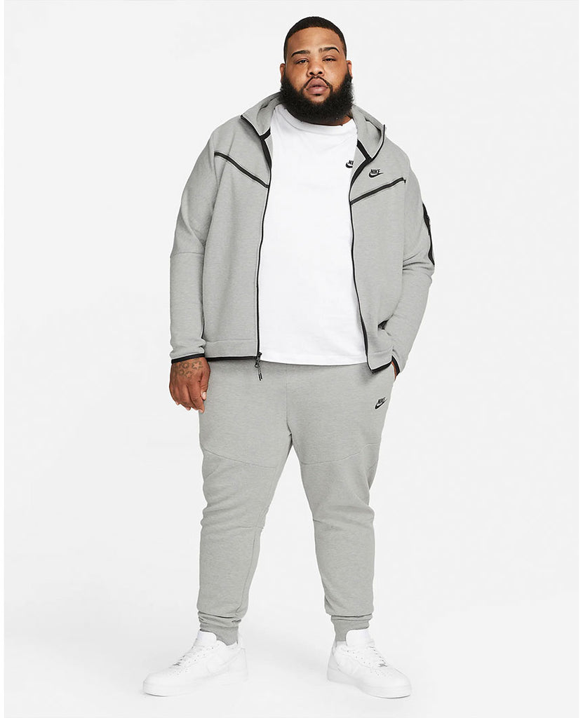 Sportswear Tech Fleece  Joggers Dark Heather Grey data-zoom-image=