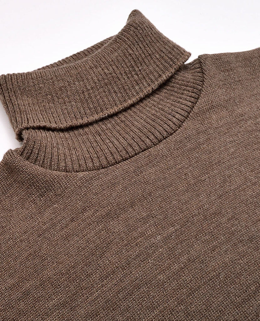 Hazel Turtleneck data-zoom-image=