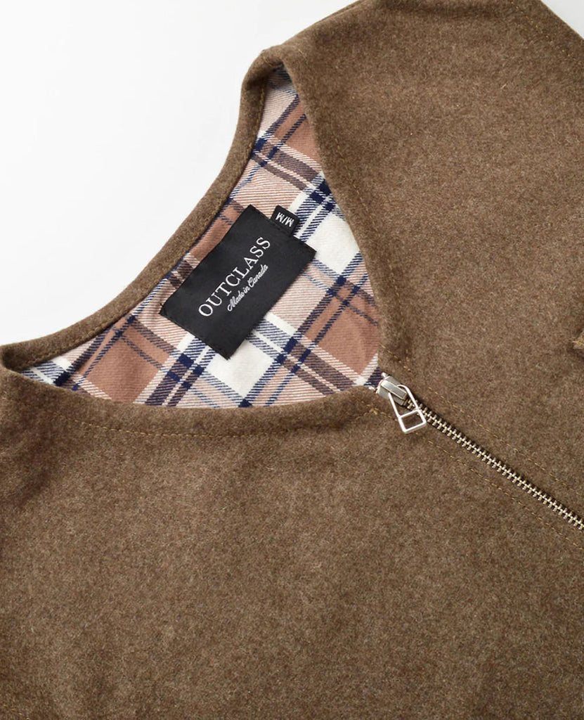 Hazel Wool Field Vest data-zoom-image=