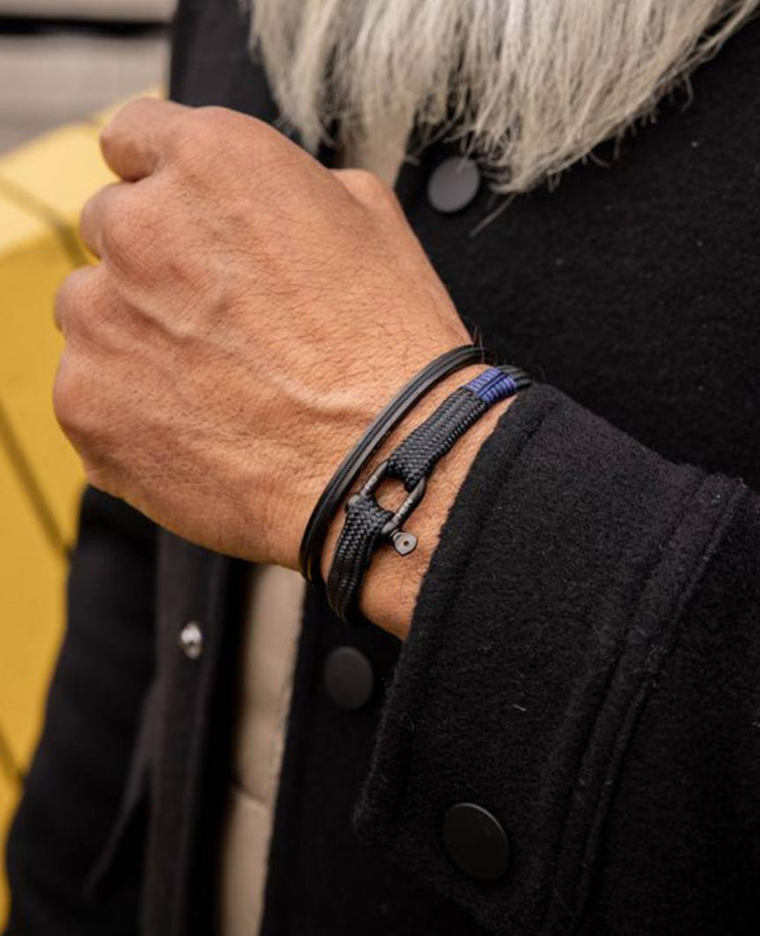 Navarch 4mm Black Bracelet data-zoom-image=