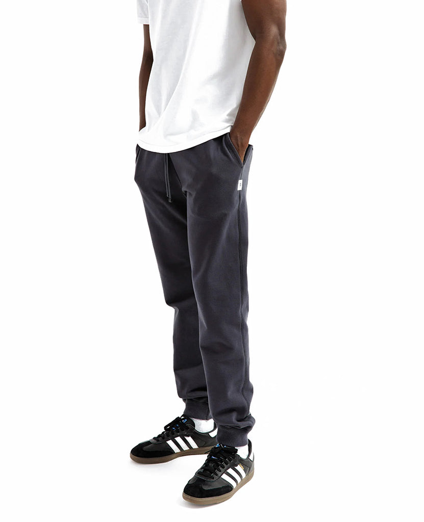 Midweight Terry Slim Sweatpant Midnight data-zoom-image=