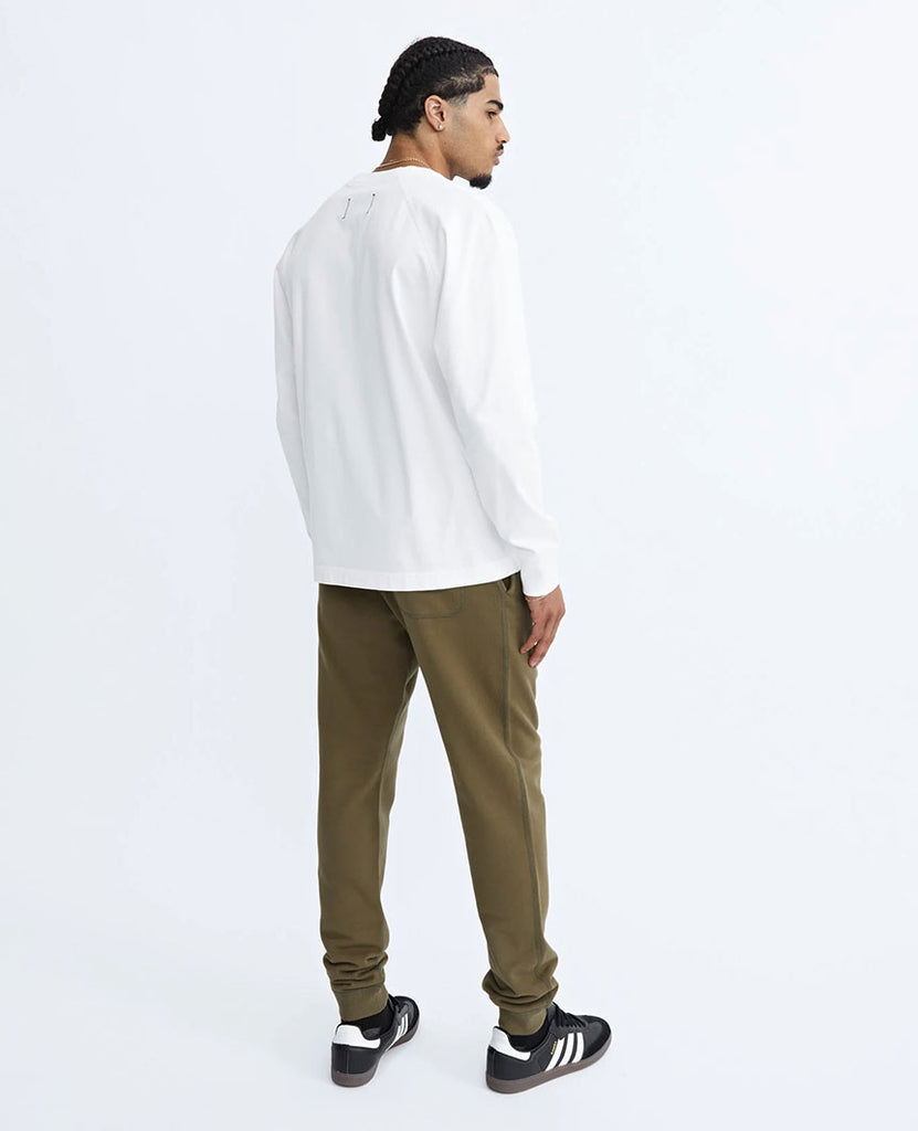 Midweight Terry Slim Sweatpant Moss data-zoom-image=
