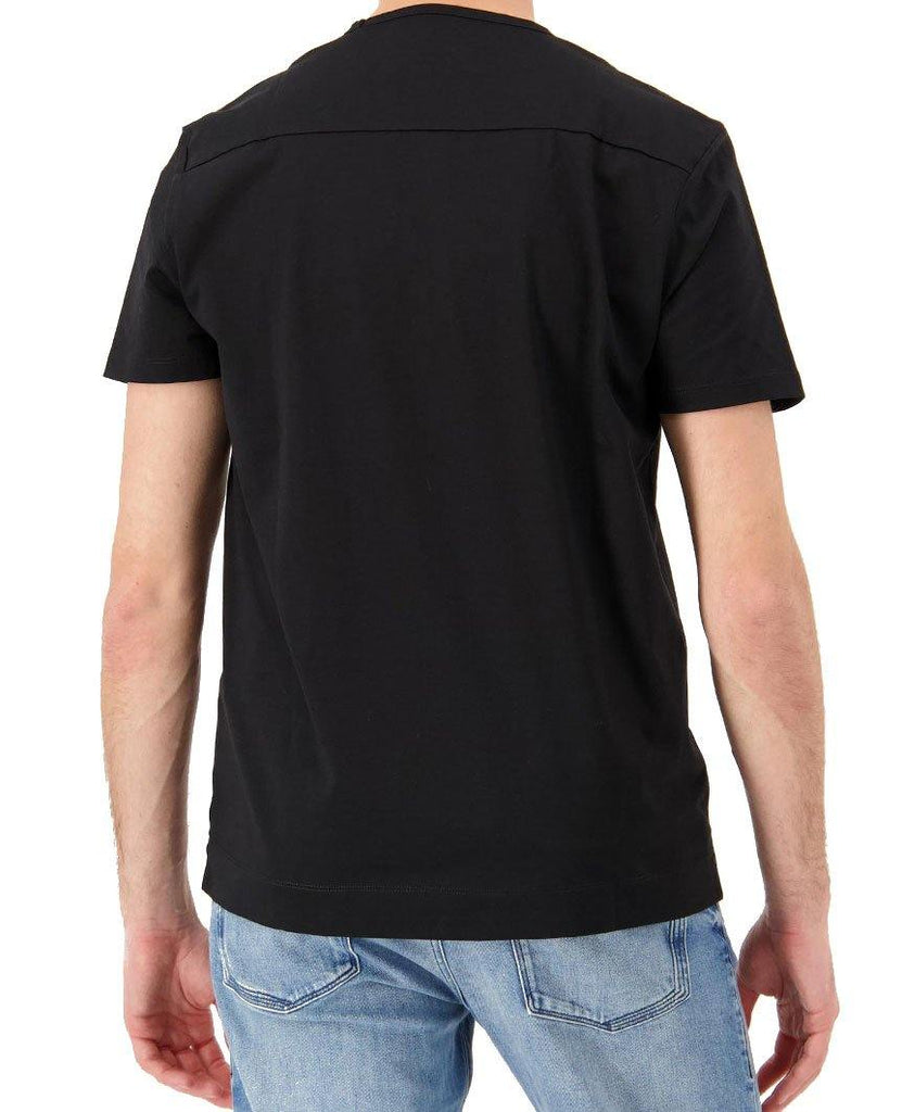 Rolls Black T-shirt data-zoom-image=