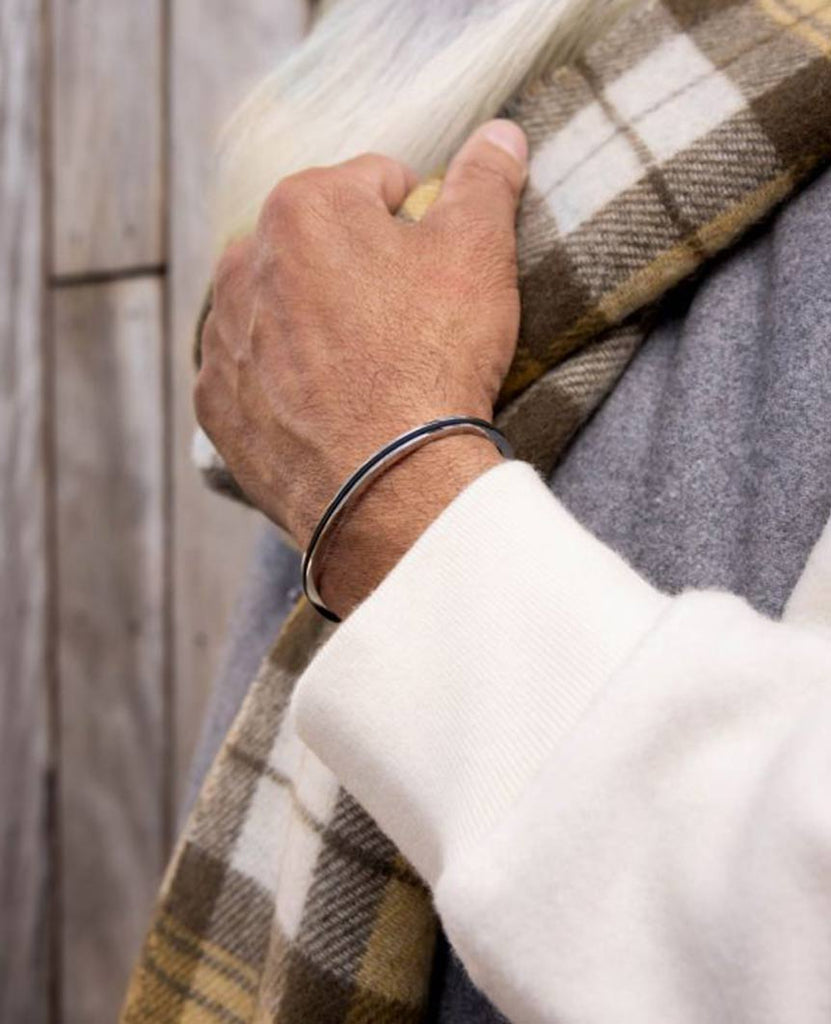 Navarch 4mm Navy Silver Bracelet data-zoom-image=