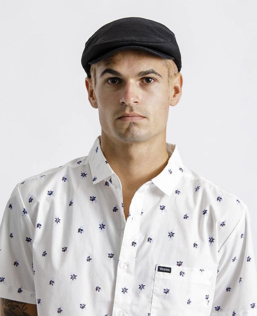 Hooligan Snap Cap Black data-zoom-image=