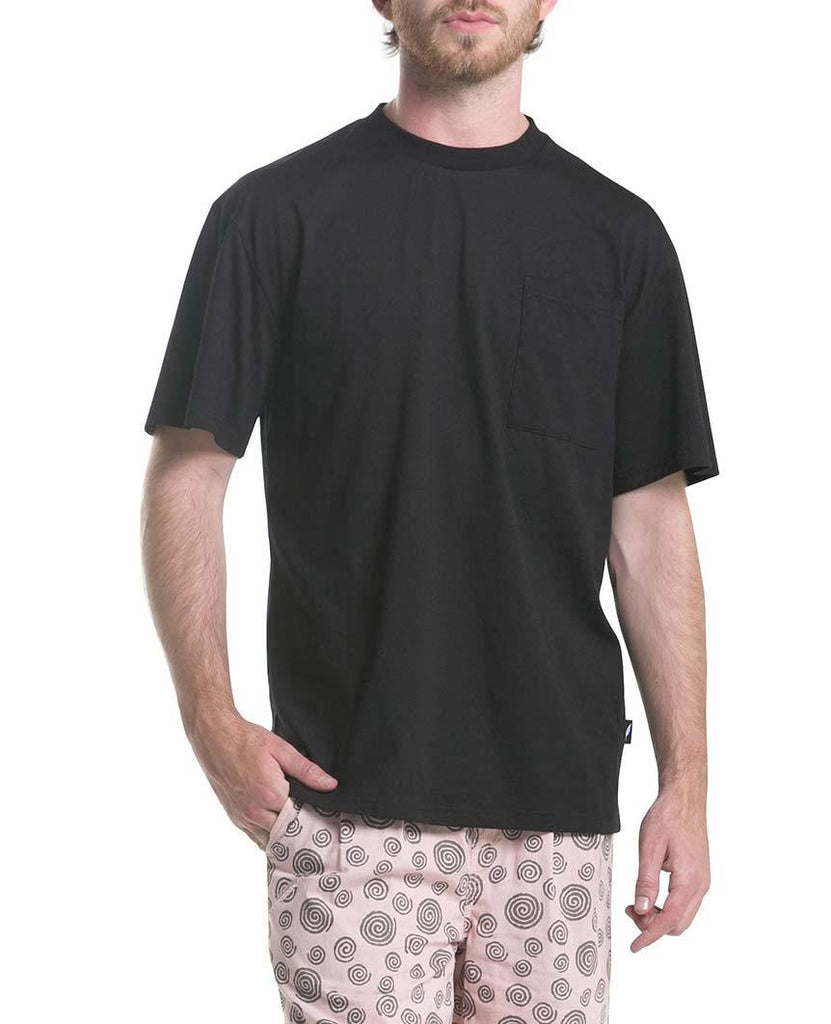 Isalas T-Shirt Black data-zoom-image=