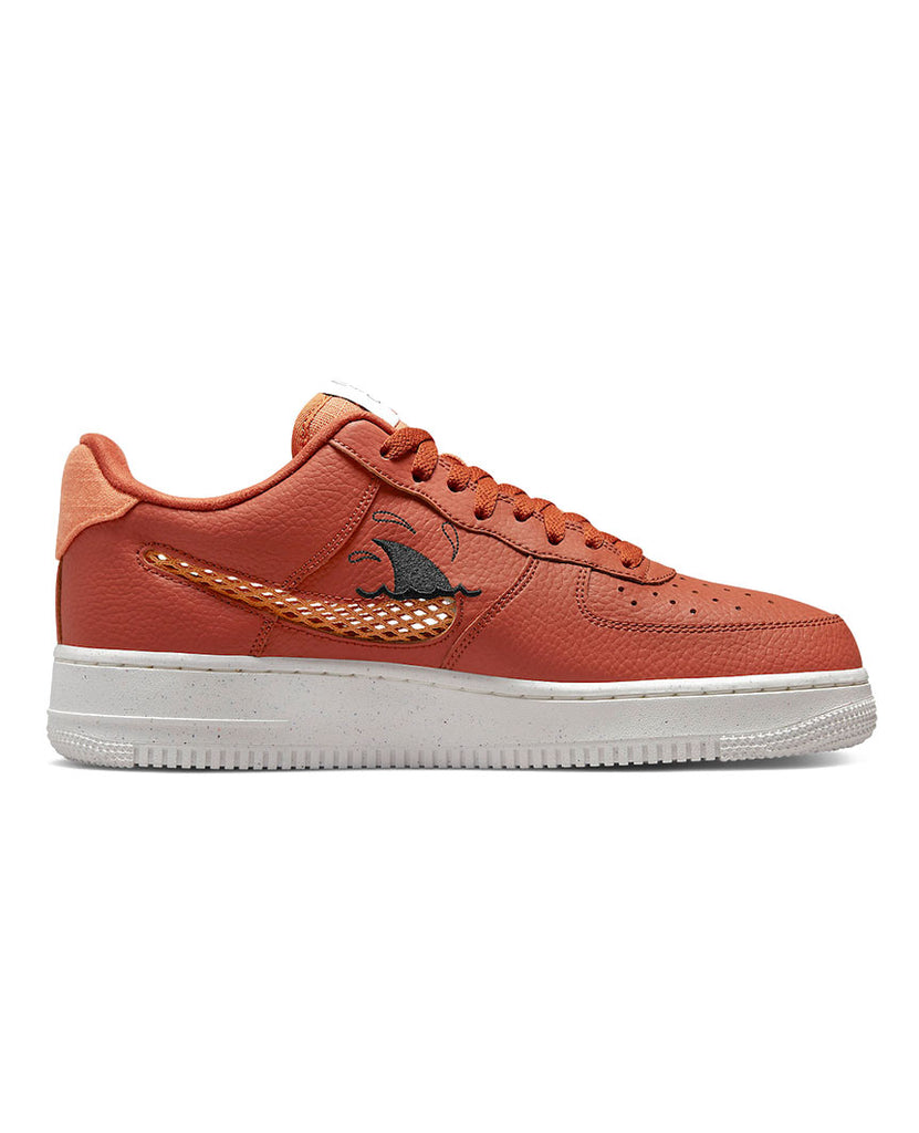 Air Force 1  07 LV8 ‘Sun Club’ Burnt Sunrise data-zoom-image=