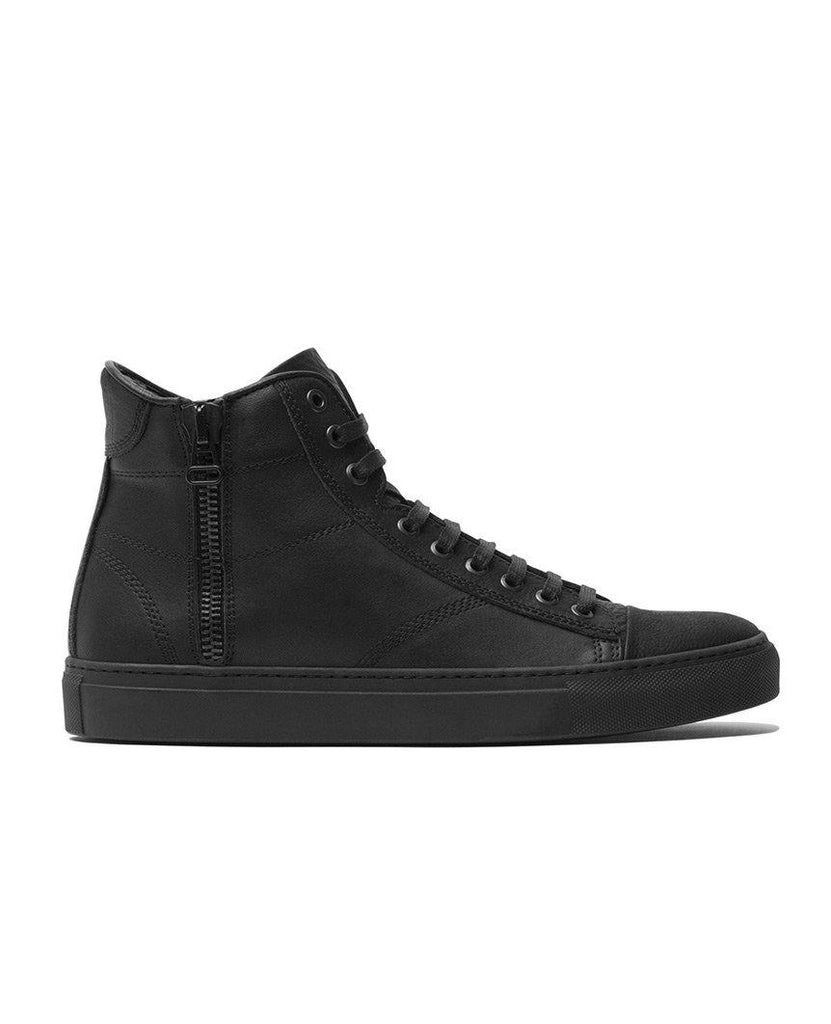 Classic Hi Leather Black data-zoom-image=