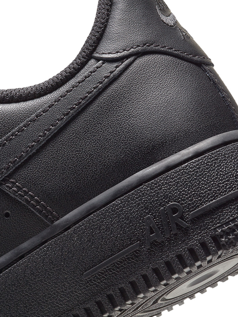 Air Force 1 '07  Womens Black data-zoom-image=