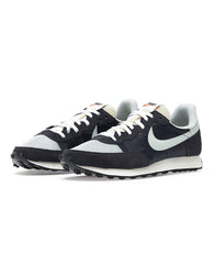 Nike hot sale challenger sneakers